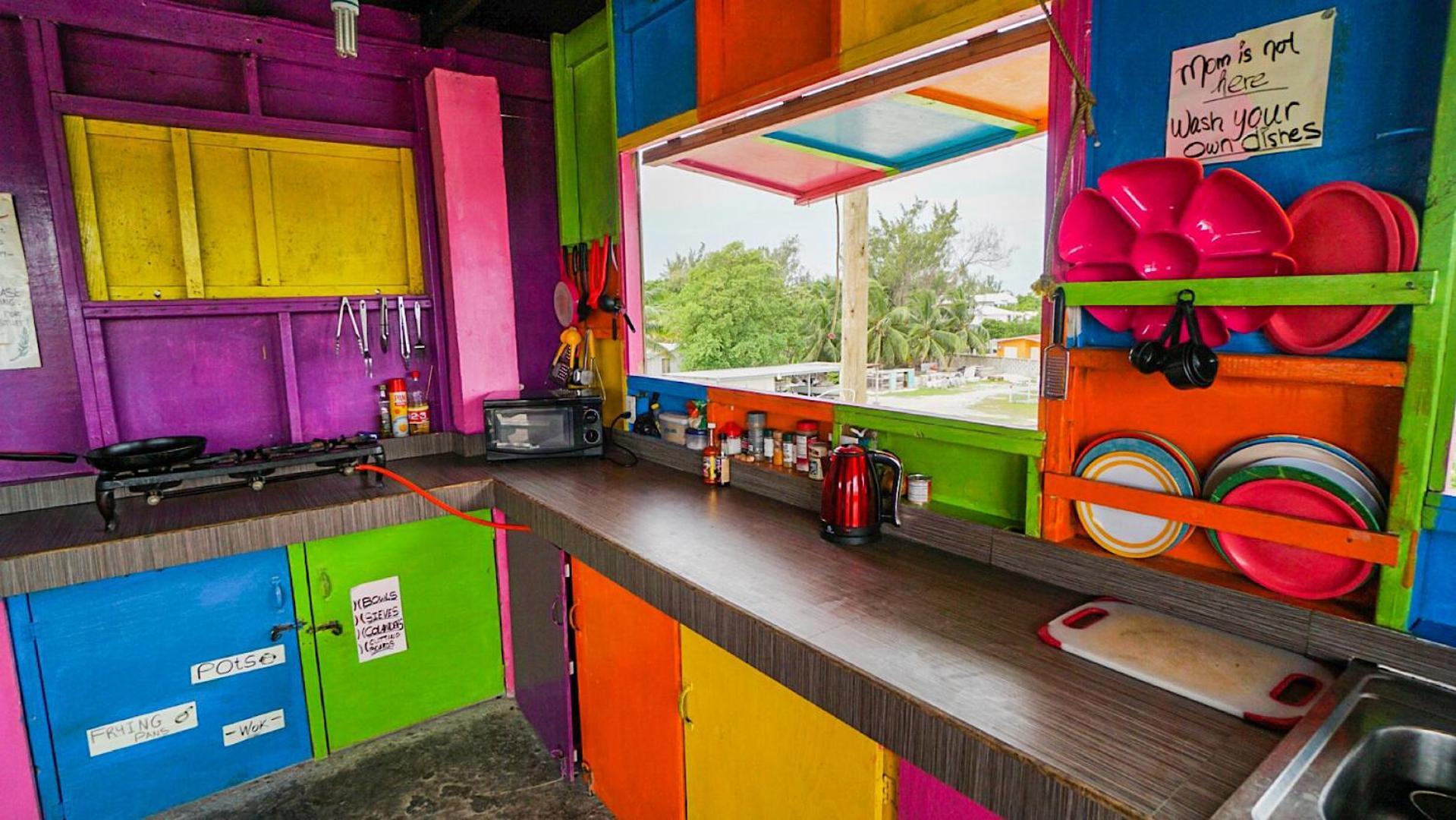 Travellers Palm Backpackers Hostel Caye Caulker Exterior photo