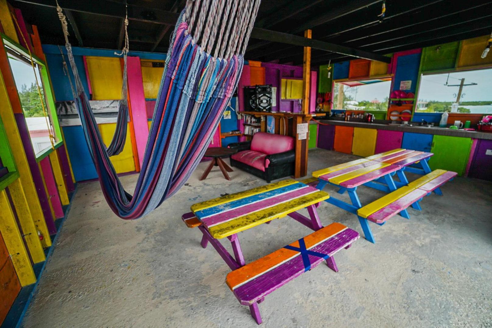 Travellers Palm Backpackers Hostel Caye Caulker Exterior photo